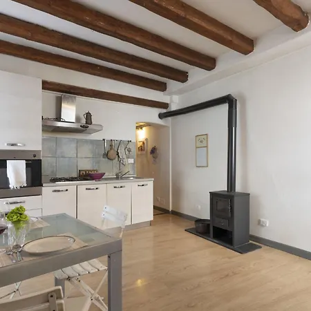 Thomas By Interhome Hotel