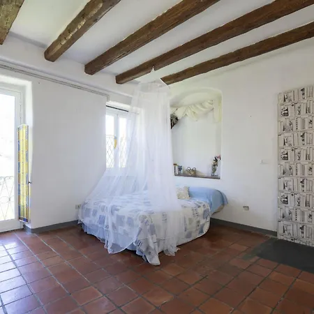 Thomas By Interhome Villa Viani
